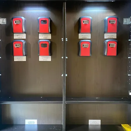 Wieko Leibnizstr. H3, 2. Og Rechts